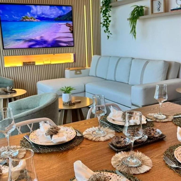 Amplio Apartamento Familiar con vista al Mar en Cartagena - Three-Bedroom Apartment with Sea View - 8