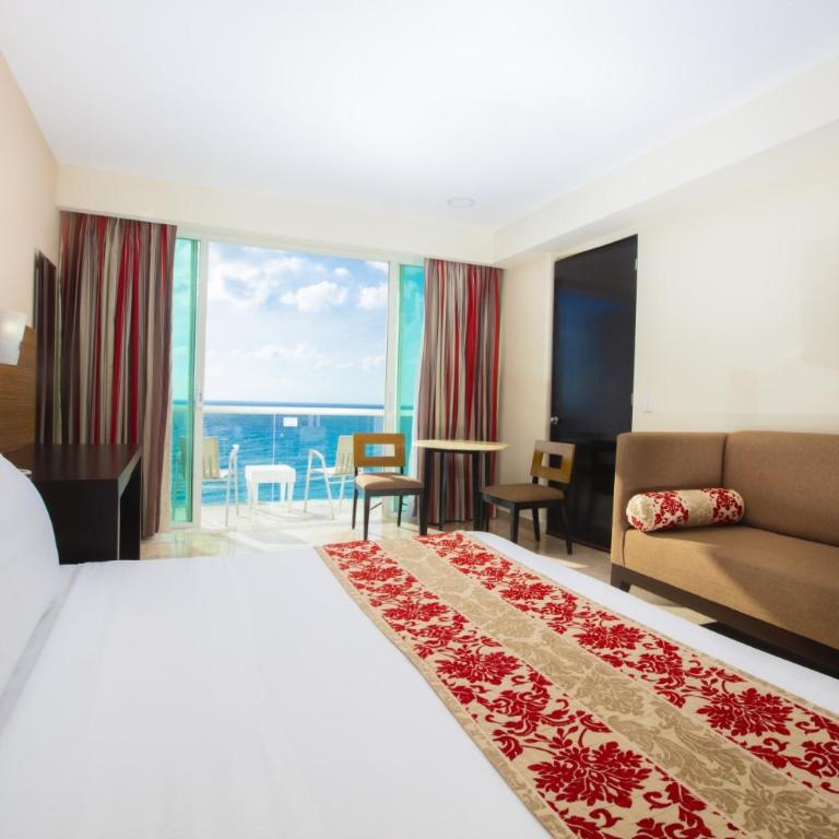 Krystal Cancun - Club Room Ocean View King - 6