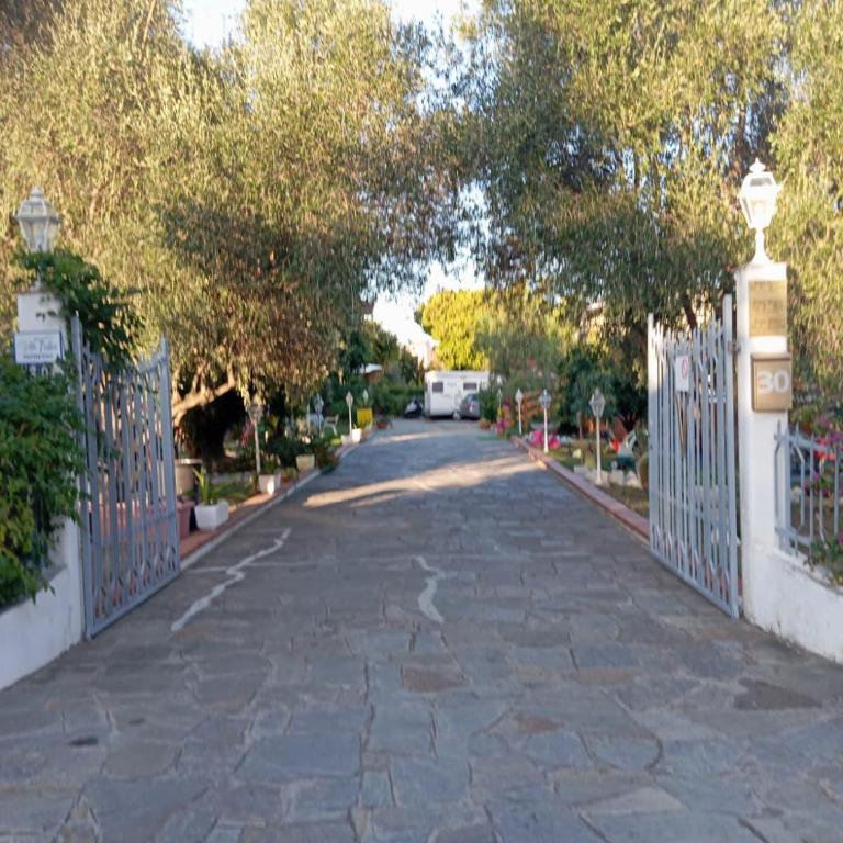 VILLA FELICE - Appartamento con Terrazza - 33