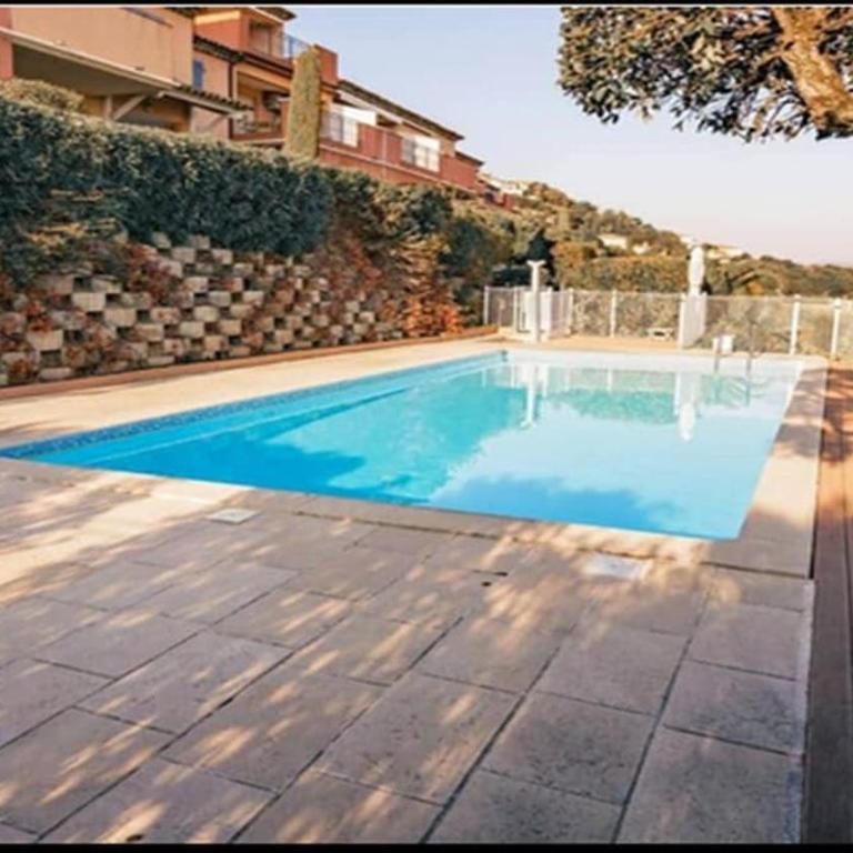 Beautiful 3-rooms apartment with terrace - Two-Bedroom Apartment with Terrace - 3