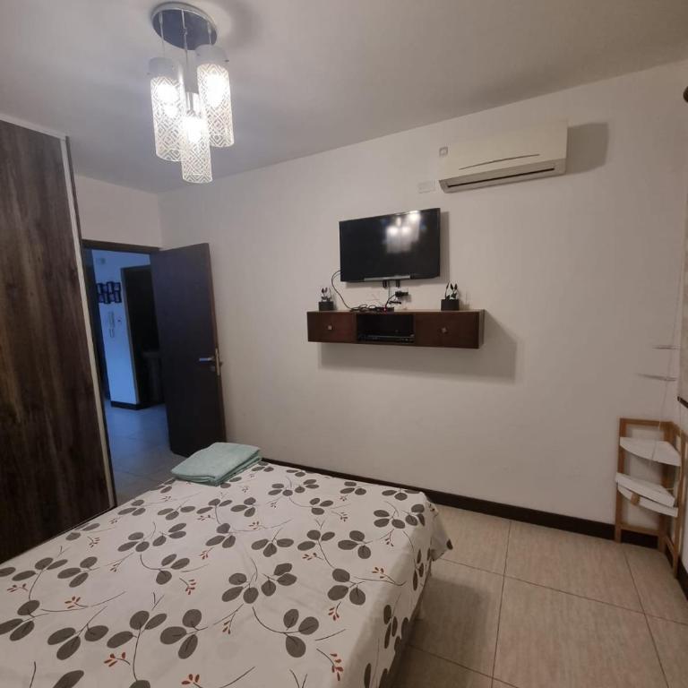 Ubicación Perfecta en Urbari Apartamento Ideal para Estancias Cortas - Two-Bedroom Apartment with City View - 18