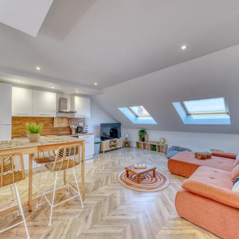 La Résidence Courcelles - Climatisation - Two-Bedroom Deluxe Apartment - 25