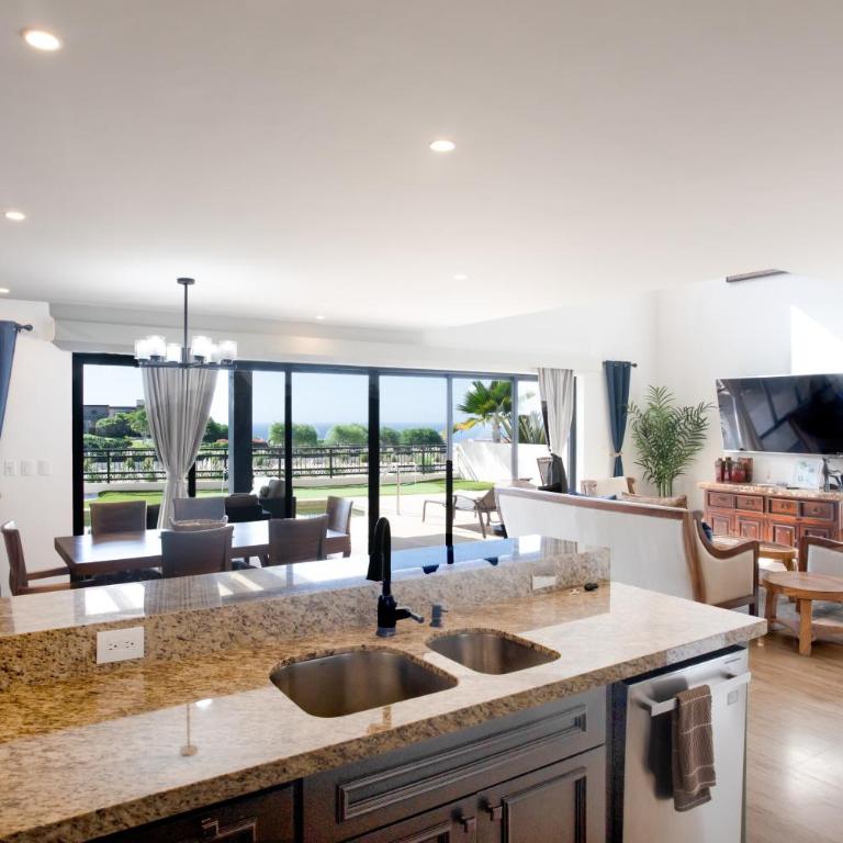 Luxe 5 BDRM Copala Villa GOLF Minutes to Marina - Villa - 14