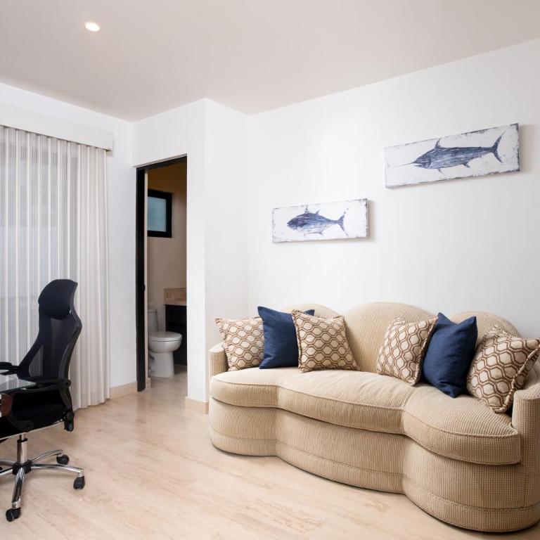 Luxe 5 BDRM Copala Villa GOLF Minutes to Marina - Villa - 16