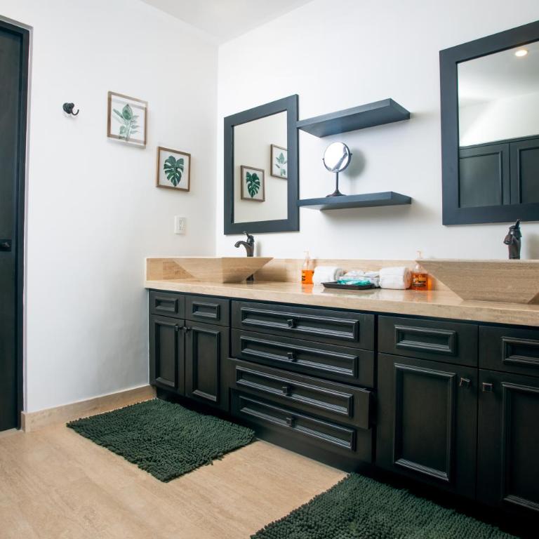 Luxe 5 BDRM Copala Villa GOLF Minutes to Marina - Villa - 18