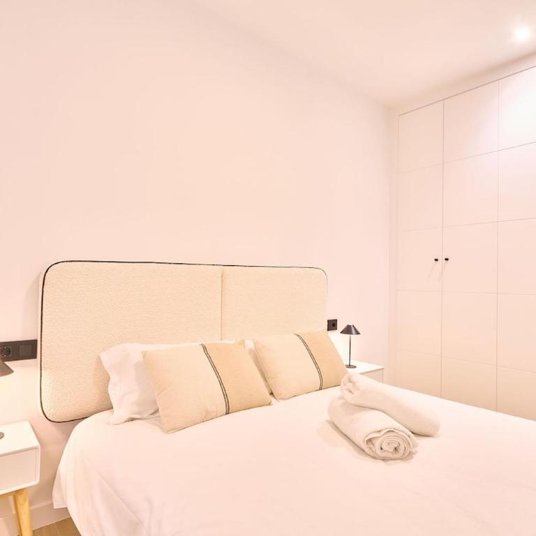 Suite Cañizal 32 Salamanca University Center - One-Bedroom Deluxe Apartment - 2