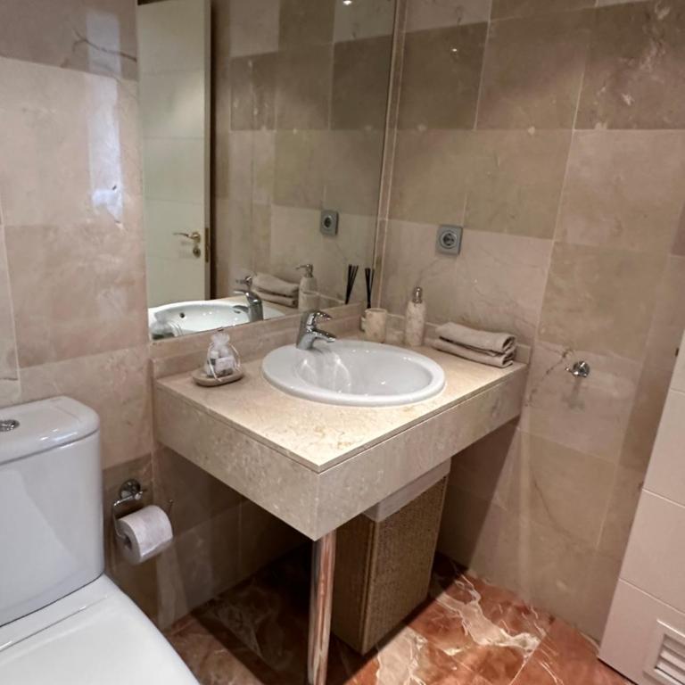 M&M La Cala Suite - Two-Bedroom Apartment - 28