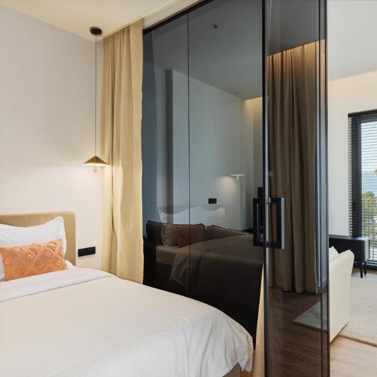 Boka Place Porto Montenegro Luxury apartments-Sea View with FREE garage - One-Bedroom Apartment with Balcony and Sea View - 10