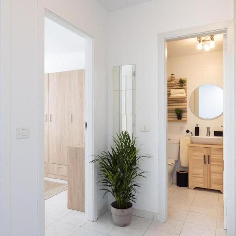 Ocean Breeze,Pool,Easy Parking,Chill out - Apartamento de 2 dormitorios - 13