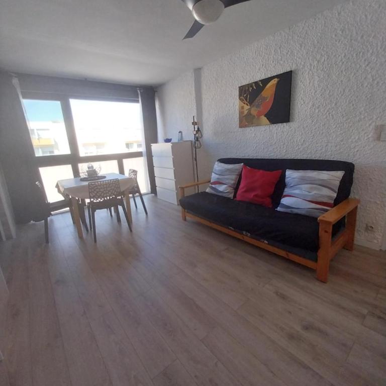 Appartement T2 lumineux à 200m de la plage, tout équipé - Appartement 1 Chambre - 2