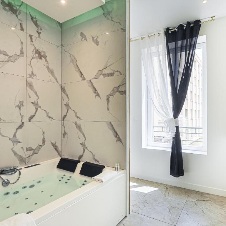 LES BULLES DE MONA - Lila - Spa - Clim - Studio mit Whirlpool - 6