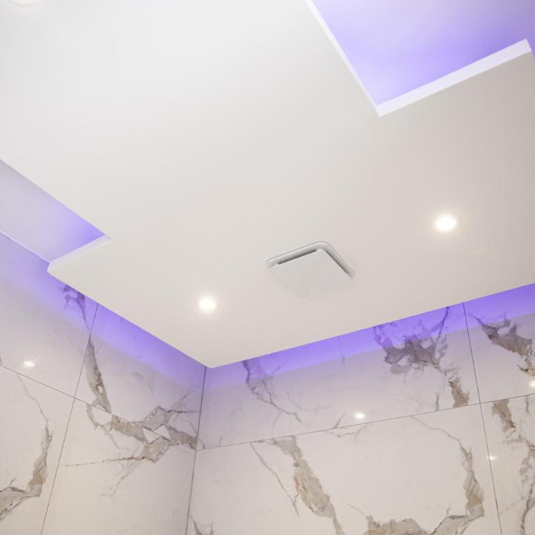 LES BULLES DE MONA - Lila - Spa - Clim - Studio mit Whirlpool - 17