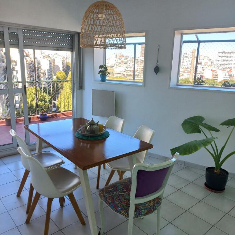 Bedroom and private bathroom in a spacious apartment - Apartamento de 2 dormitorios - 12