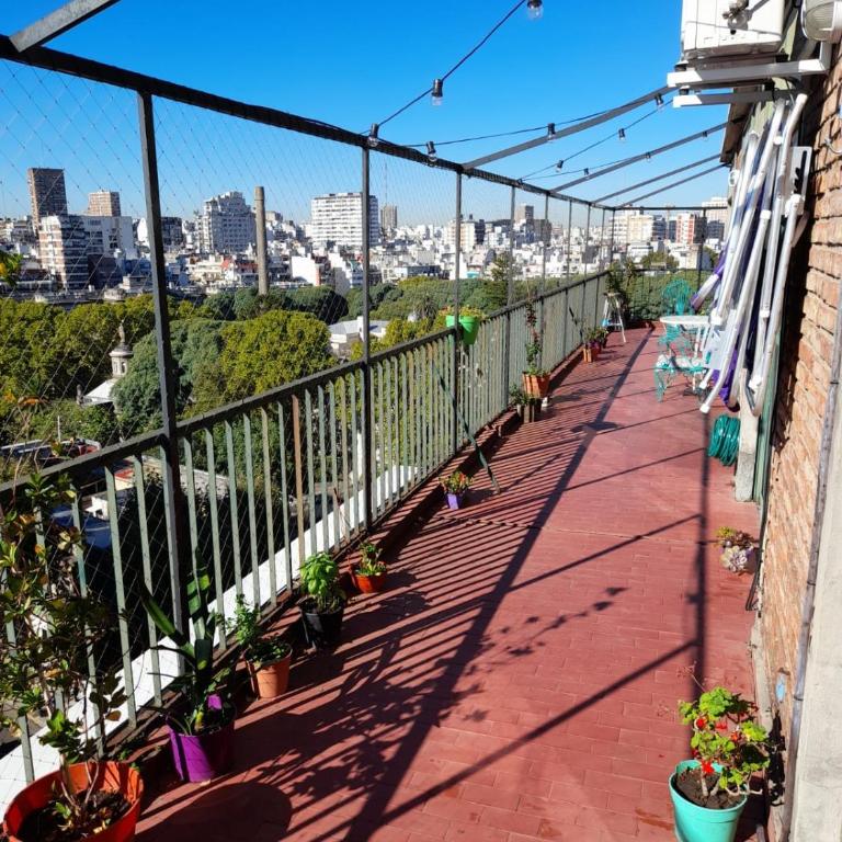 Bedroom and private bathroom in a spacious apartment - Apartamento de 2 dormitorios - 25