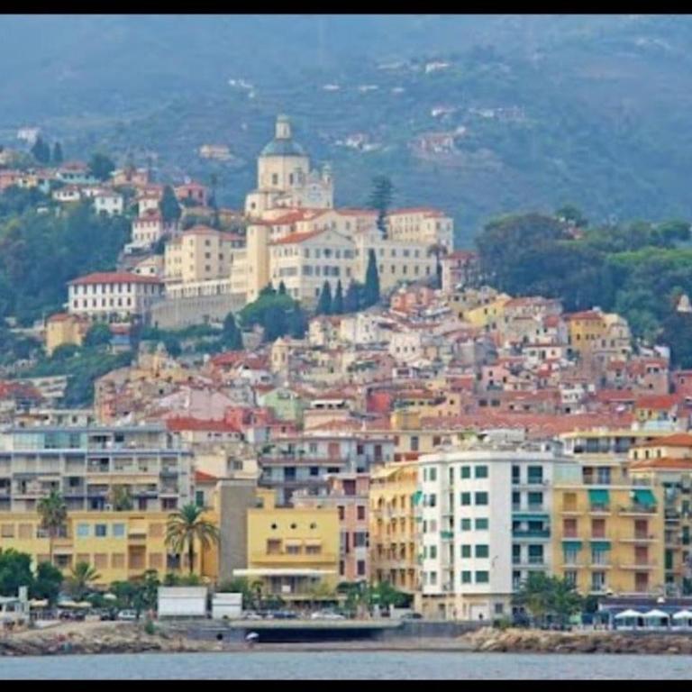 Appartamento La Perla,4 persone Sanremo centro storico - Appartamento con 1 Camera da Letto - 99