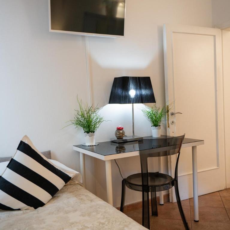 Santa Croce Garden Apartment - Appartamento con 2 Camere da Letto - 8