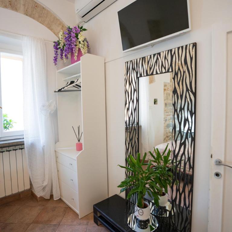 Santa Croce Garden Apartment - Appartamento con 2 Camere da Letto - 24