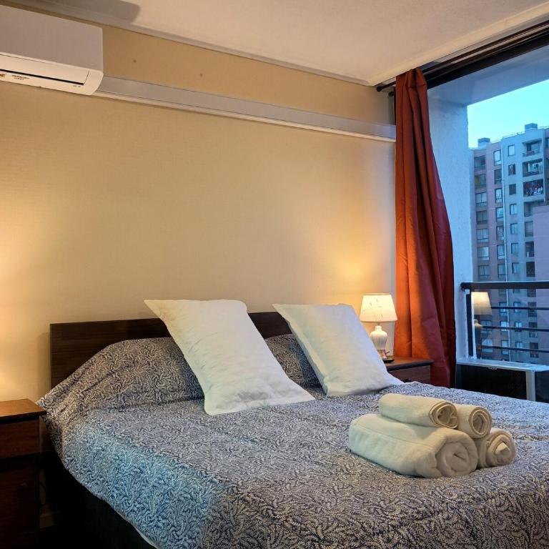 Lov Aituy Metro Moneda - One-Bedroom Apartment - 1