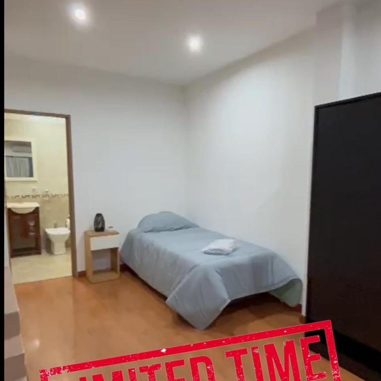 Alojamiento Saavedra con balcón, 1 cama 1p - Two-Bedroom Apartment - 1