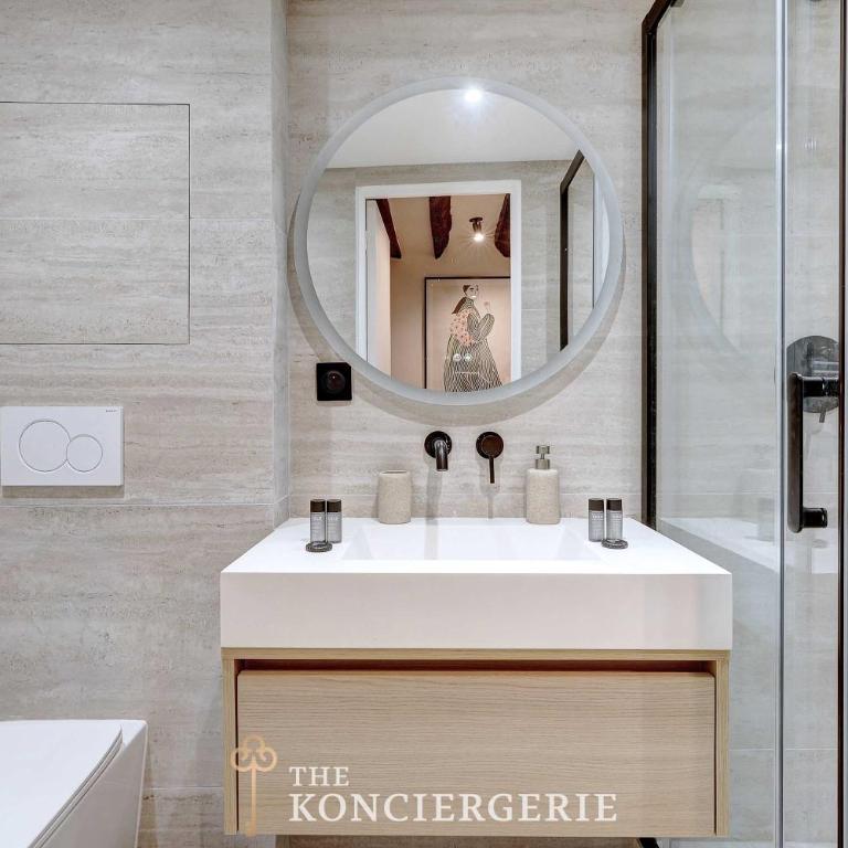 The Art of Parisian Living Just Steps from the Seine - Appartement - 11