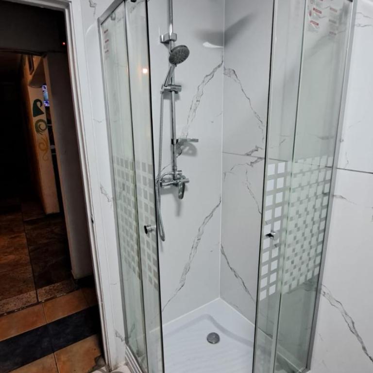 Aji Verde Hostel - Habitación Doble con baño compartido - 9