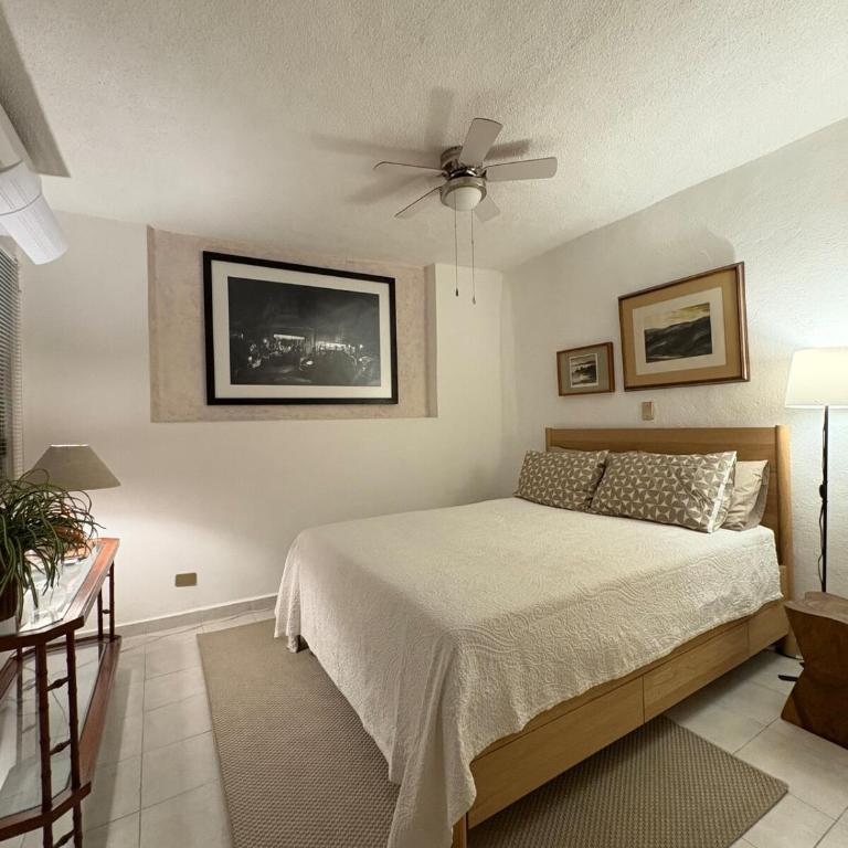 Fun House Tampiquito - Two-Bedroom Villa - 2