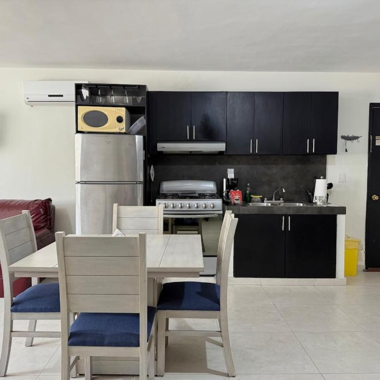 Loft a 6 minutos de la Playa - One-Bedroom Apartment - 1