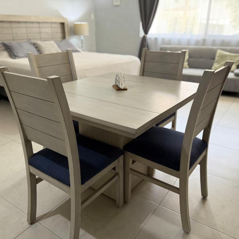 Loft a 6 minutos de la Playa - One-Bedroom Apartment - 15