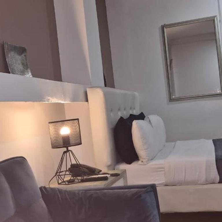 Glow ZG Hotel - Habitación Deluxe - 11