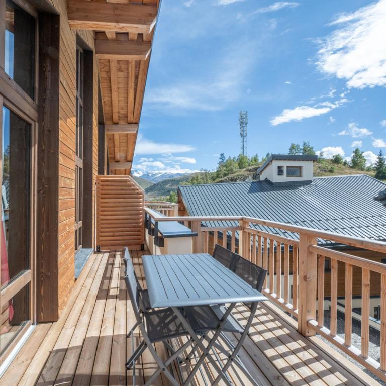 Appartement moderne aux pieds des pistes, Alpe d'Huez - Three-Bedroom Apartment - 14