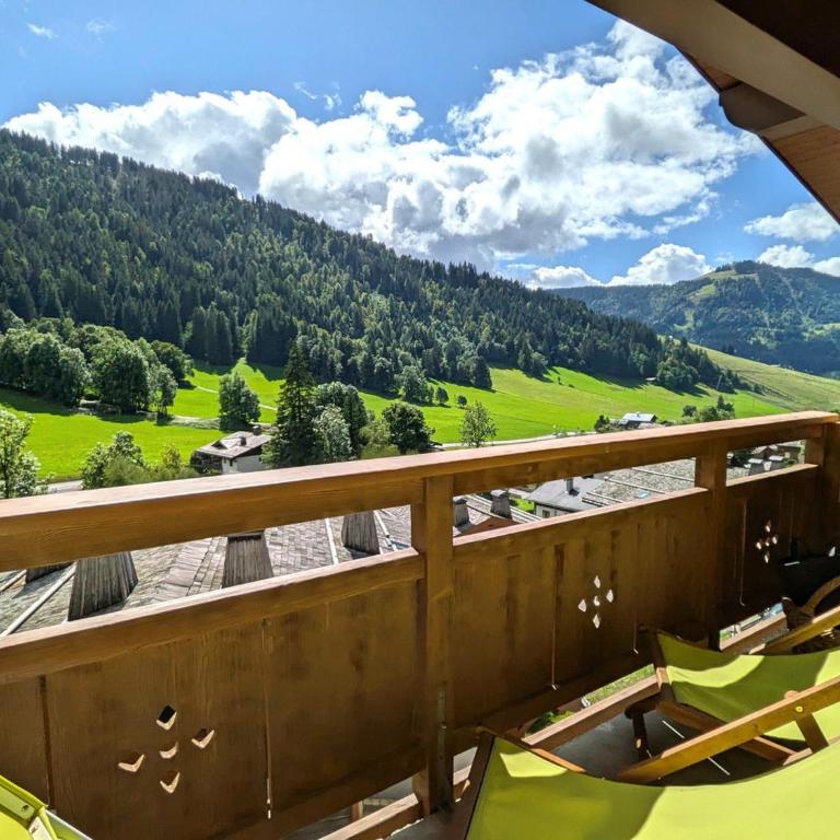 Appartement chalet 2 chambres & mezzanine à La Clusaz - FR-1-459-248 - Apartamento - 12