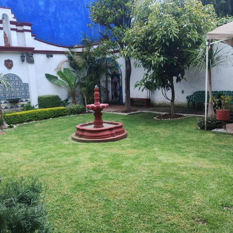 La casa del Jardín - Three-Bedroom Apartment - 1