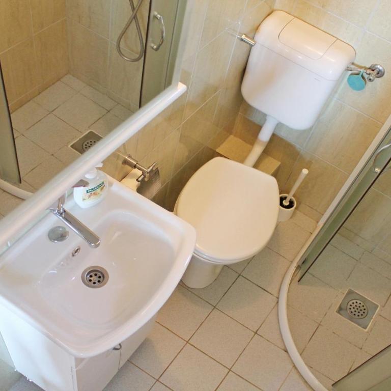 Apartments Villa Milna 2 - Apartman s 1 Spavaćom Sobom i Pogledom na More - 1