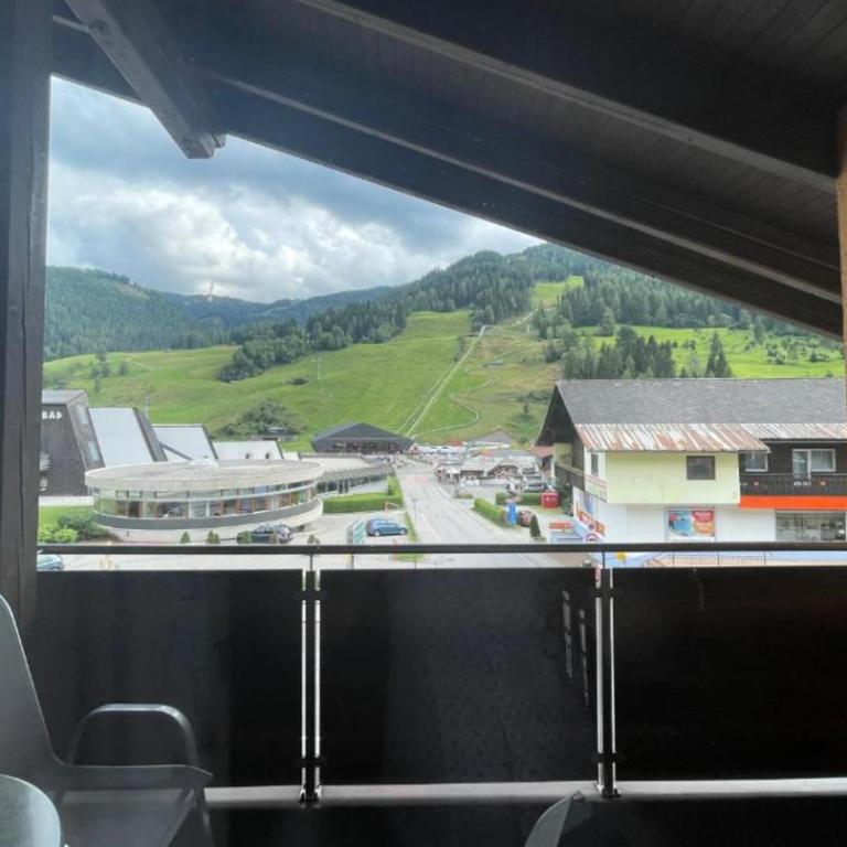 Pension Dorfwirt - Doppelzimmer mit Balkon - 1