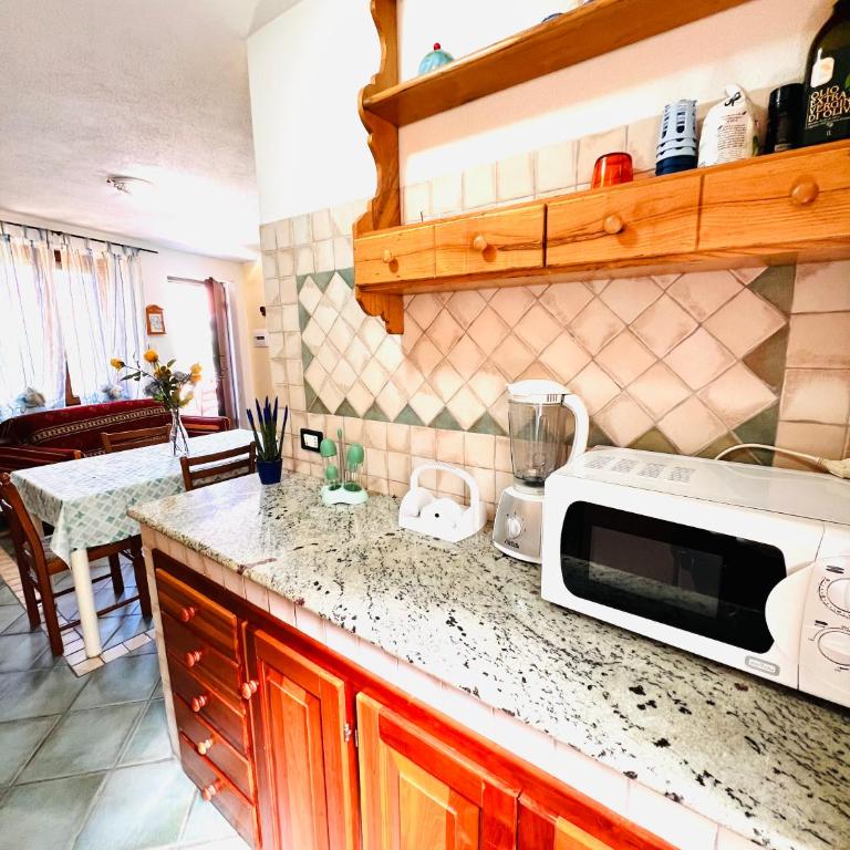 Appartamenti San Teodoro I - II - Three-Bedroom Apartment - 48