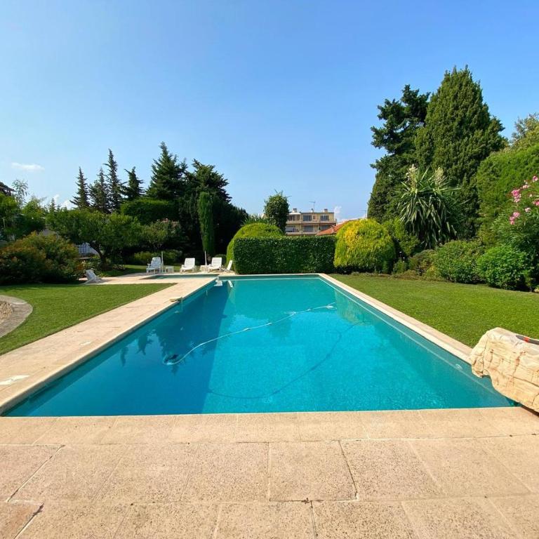 Magnifique propriété - Piscine - Mer - Deluxe Villa - 2