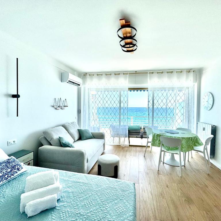 Casa Sud Menton Superbe front mer, appartement rénové, parking & climatisation - Studio mit Meerblick - 31