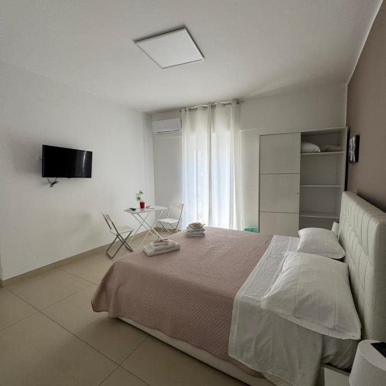 Four Rooms Naxos - Camera Deluxe - 2