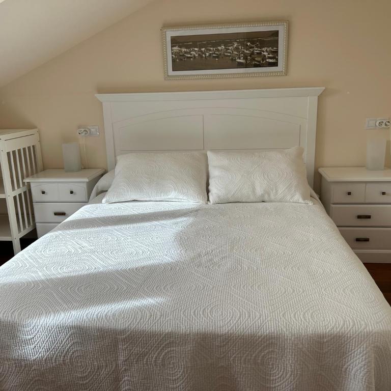 Ático en el centro de Llanes - Two-Bedroom Apartment - 29