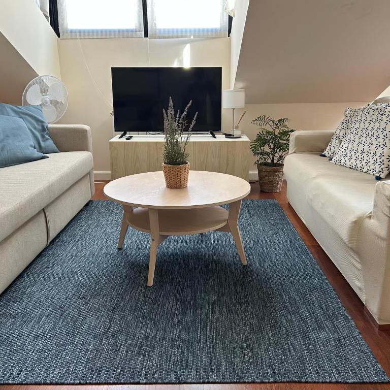 Ático en el centro de Llanes - Two-Bedroom Apartment - 1