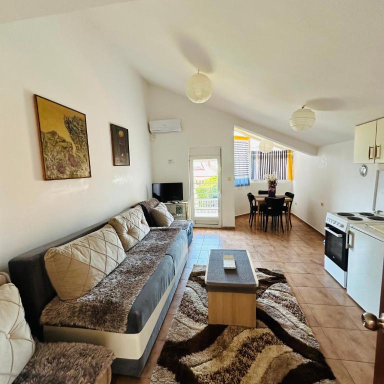 House of peace - Apartment with Terrace - 15