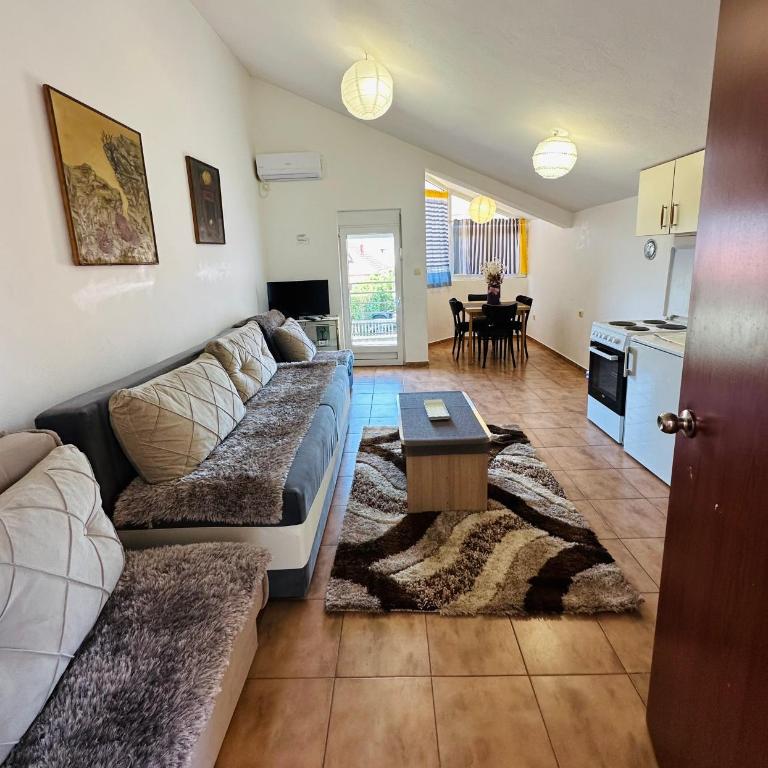 House of peace - Apartment with Terrace - 14