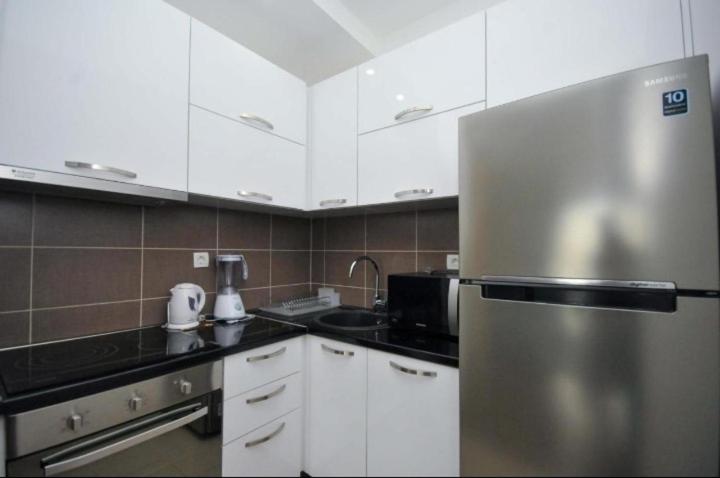 Seaside Apartments Petrovac - One-Bedroom Apartment - 7