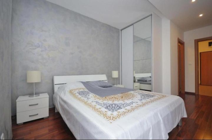 Seaside Apartments Petrovac - One-Bedroom Apartment - 13