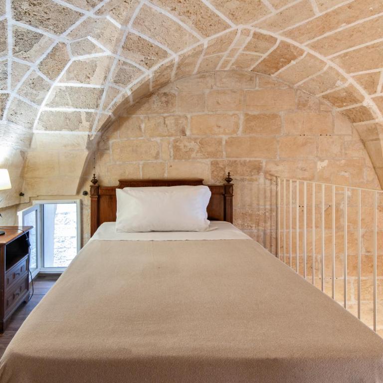 Chiesa Greca Suites - Lecce Selection - Family Room with Private Bathroom - 15