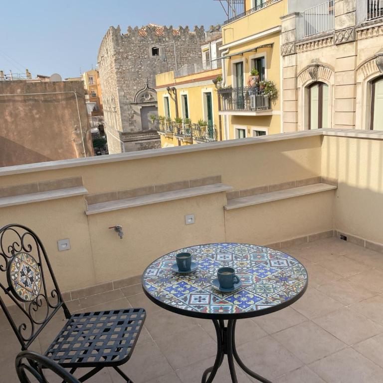 Casa Corso is an Elegant City Center House with Terrace Views of Taormina Main Street - One-Bedroom House - 1