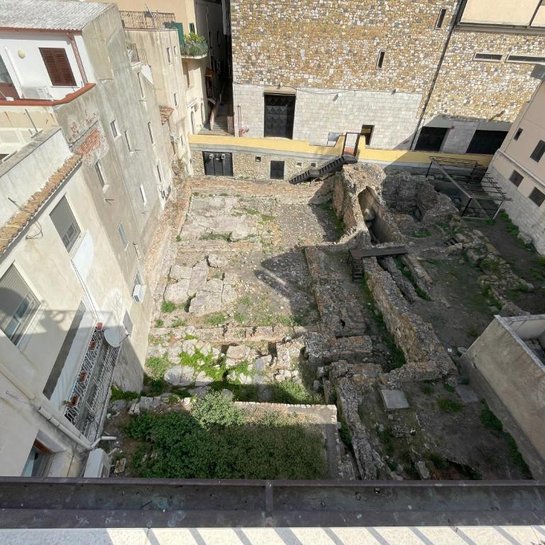 Casa Corso is an Elegant City Center House with Terrace Views of Taormina Main Street - One-Bedroom House - 26