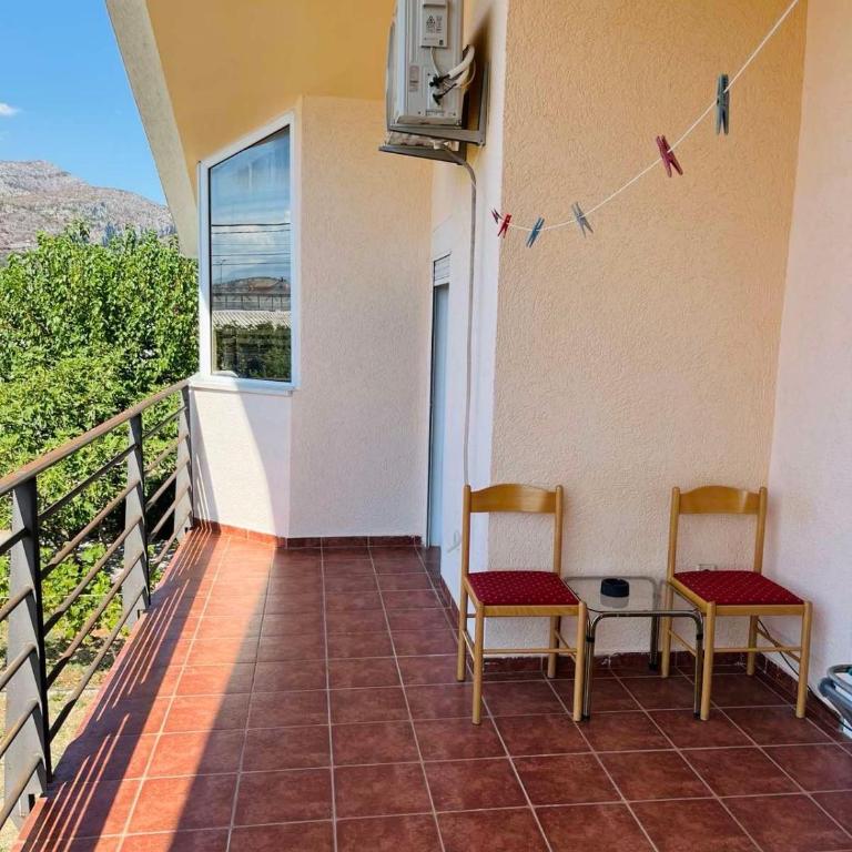 House of peace - Apartment with Terrace - 34