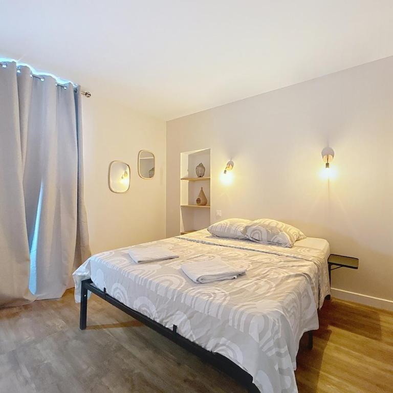 Le Patio - Grande Terrasse - Wifi et Climatisation - Two-Bedroom Apartment with Terrace - 7