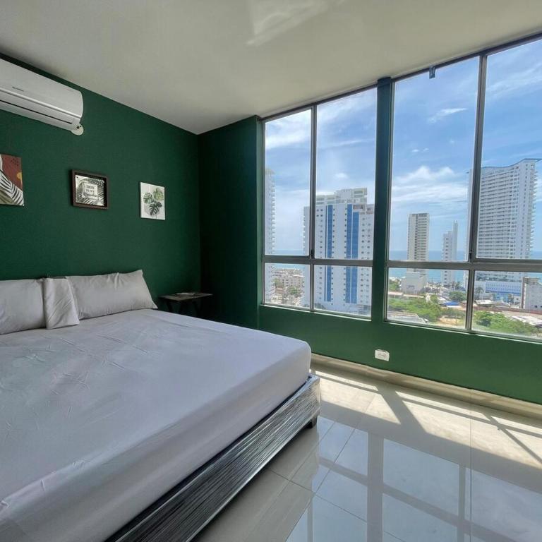 Sea view apartment - Two-Bedroom Apartment with Sea View - 12